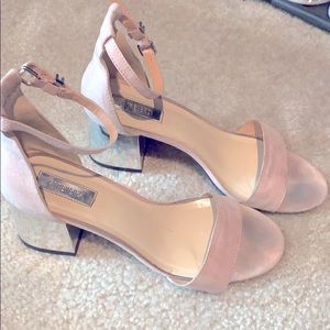 Small Heel Sandals - Cream